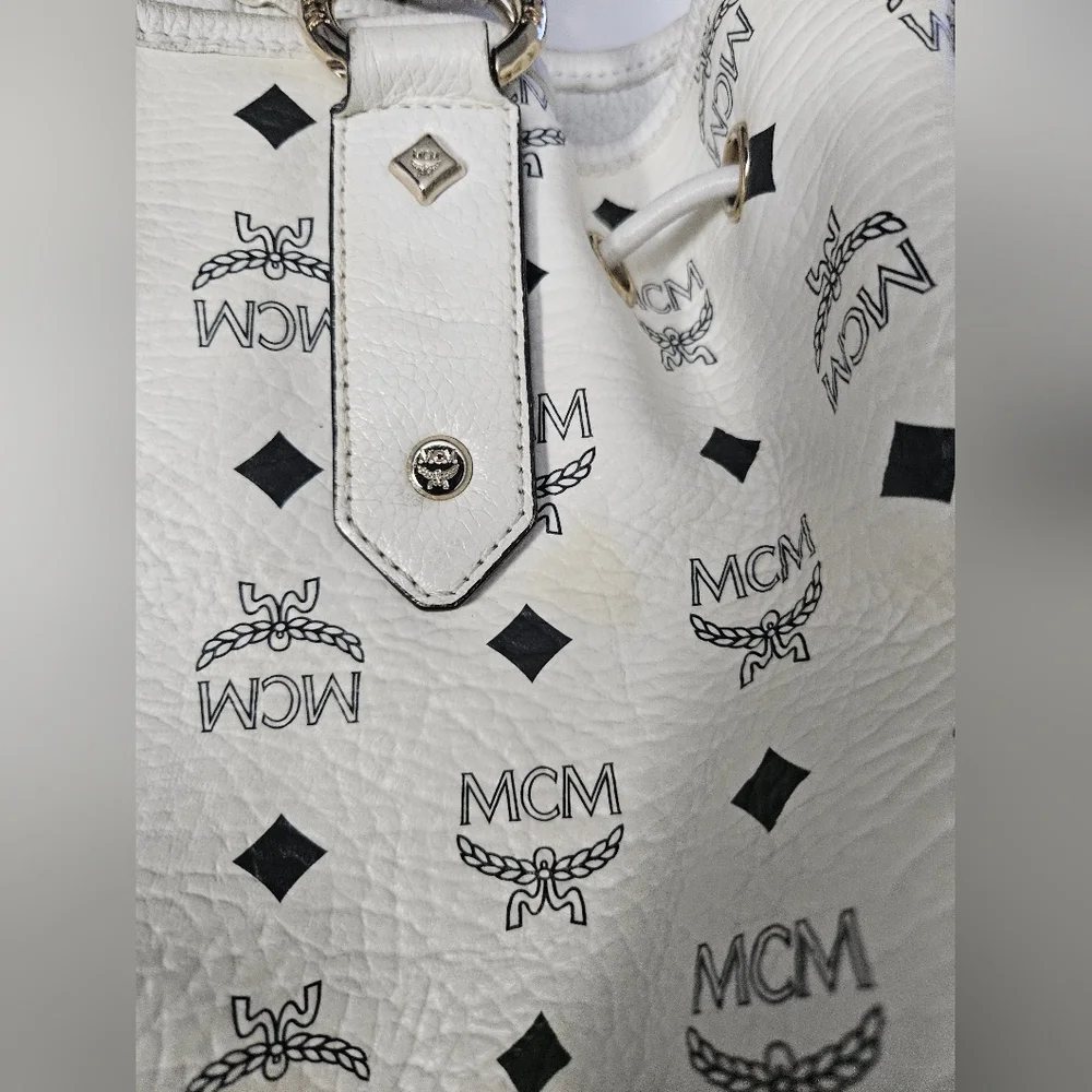 MCM White Leather Bag - Picture 8 of 16
